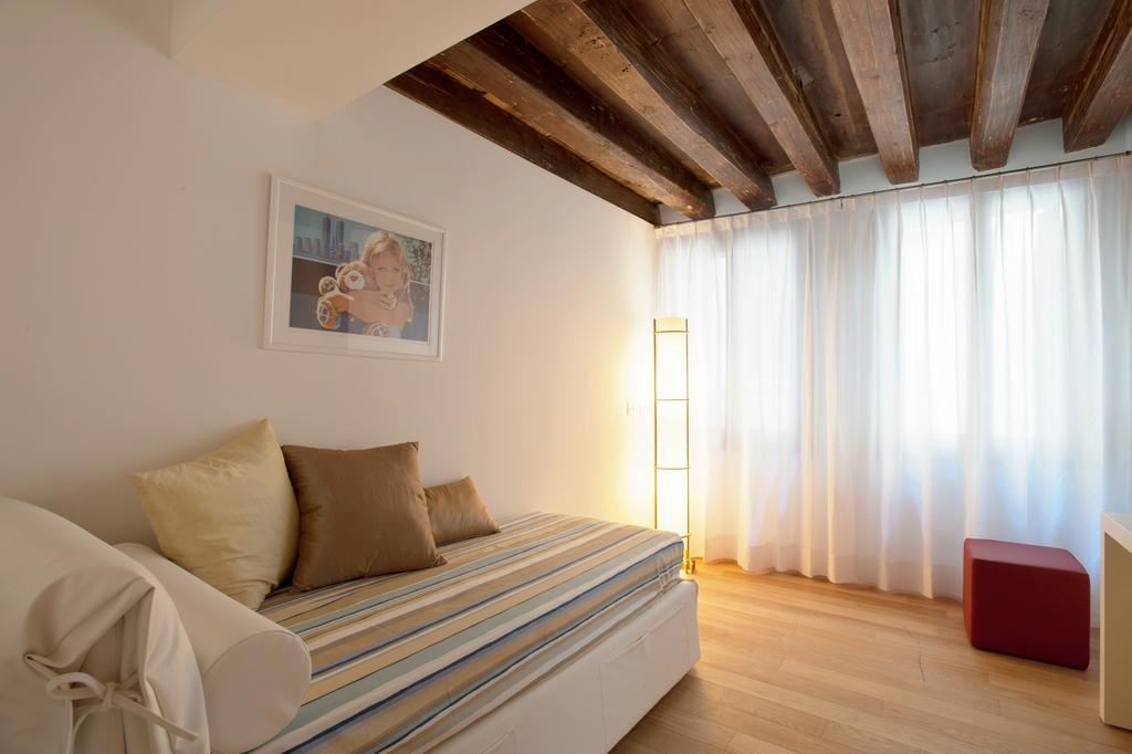 The Lion'S House Apt1 Venecia Habitación foto